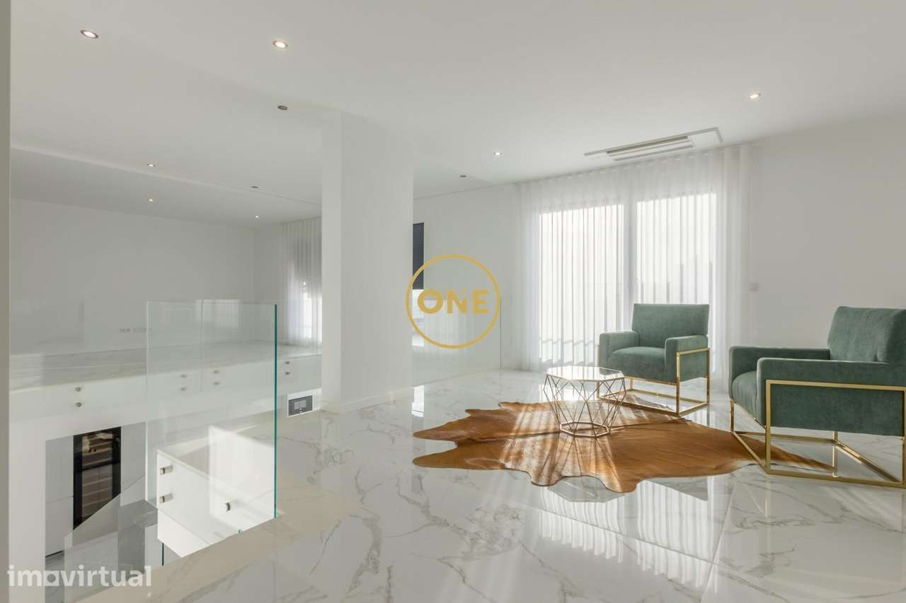 Apartamento mobilado Montijo T4 Duplex - Grande imagem: 5/43