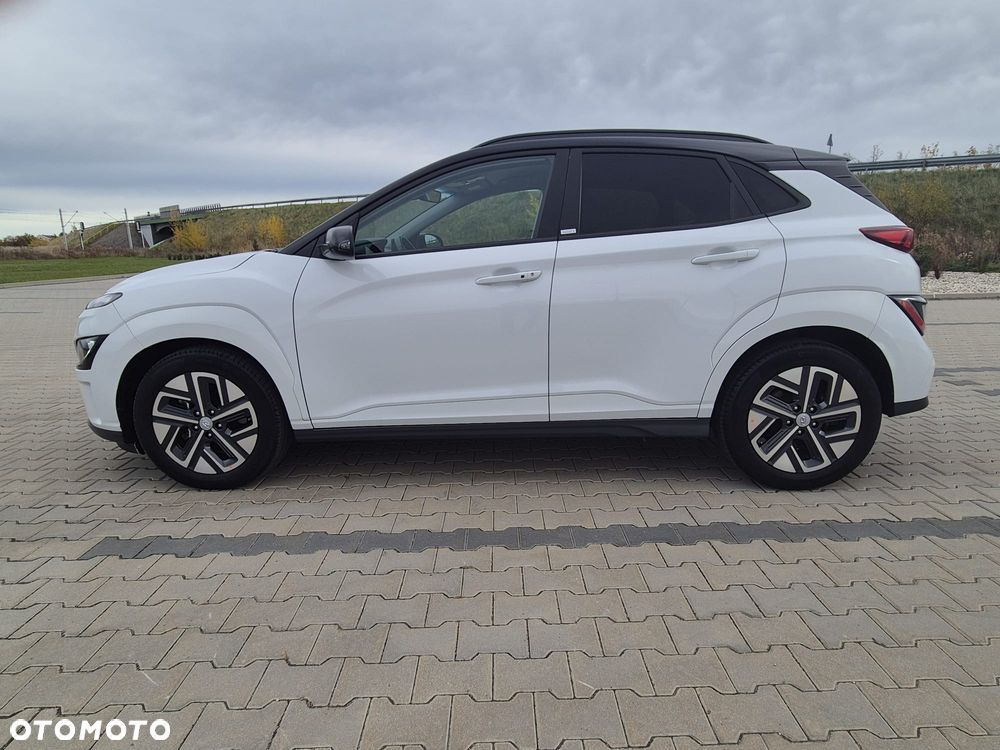 Hyundai Kona - 22