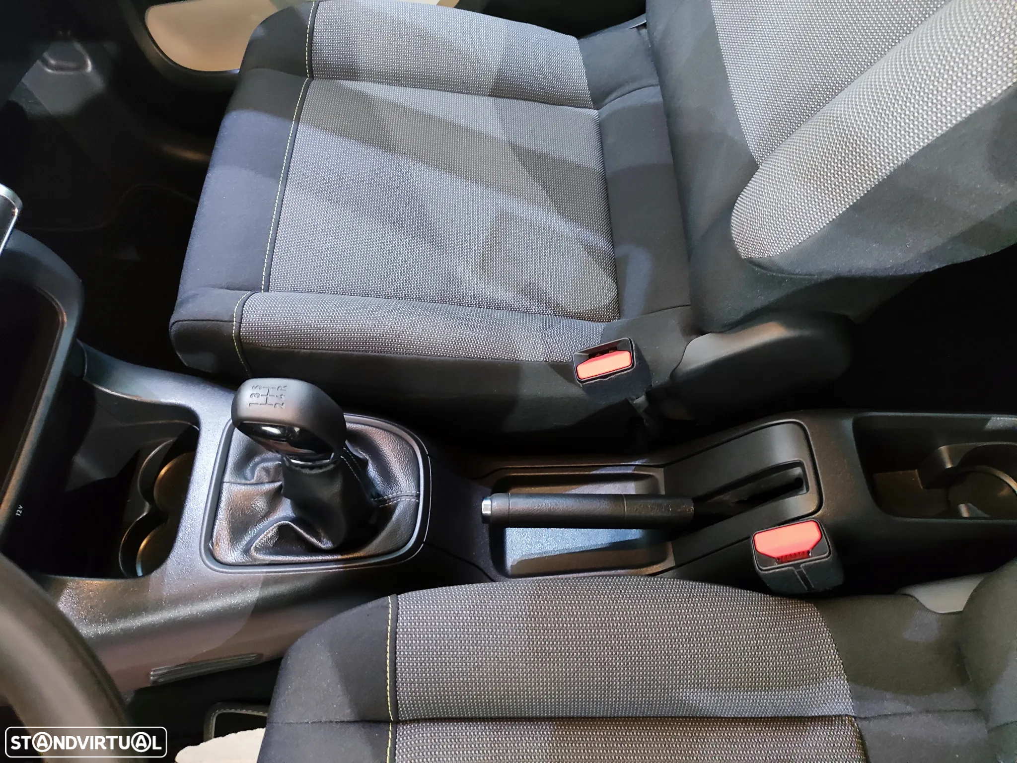 Citroën C3 1.2 PureTech Feel - 19