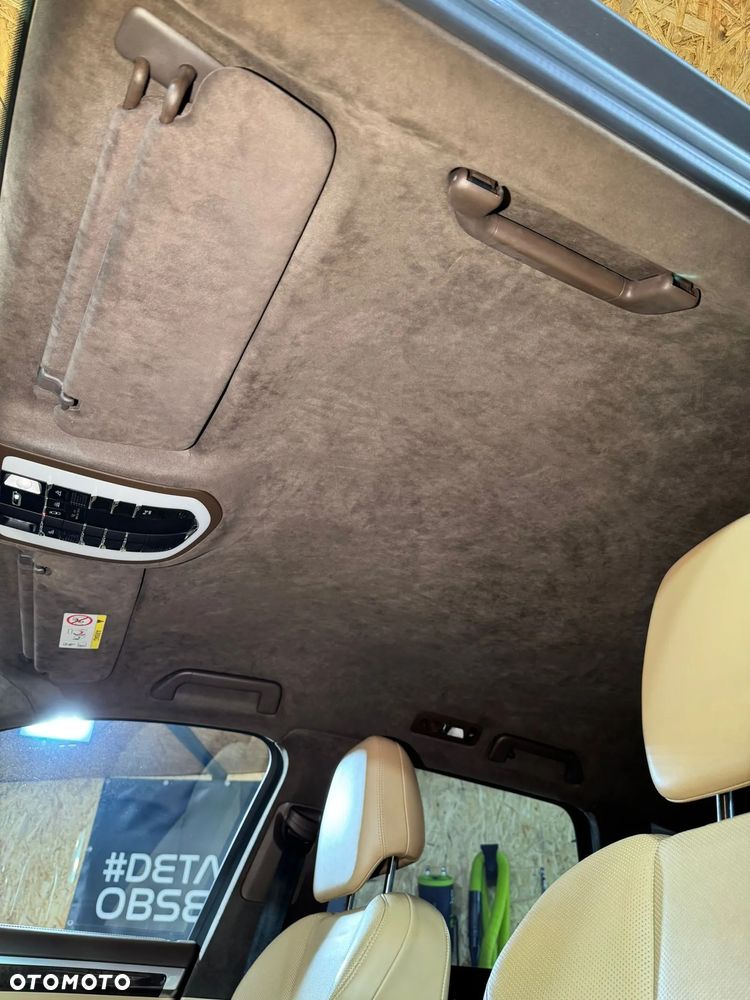 Porsche Cayenne - 9