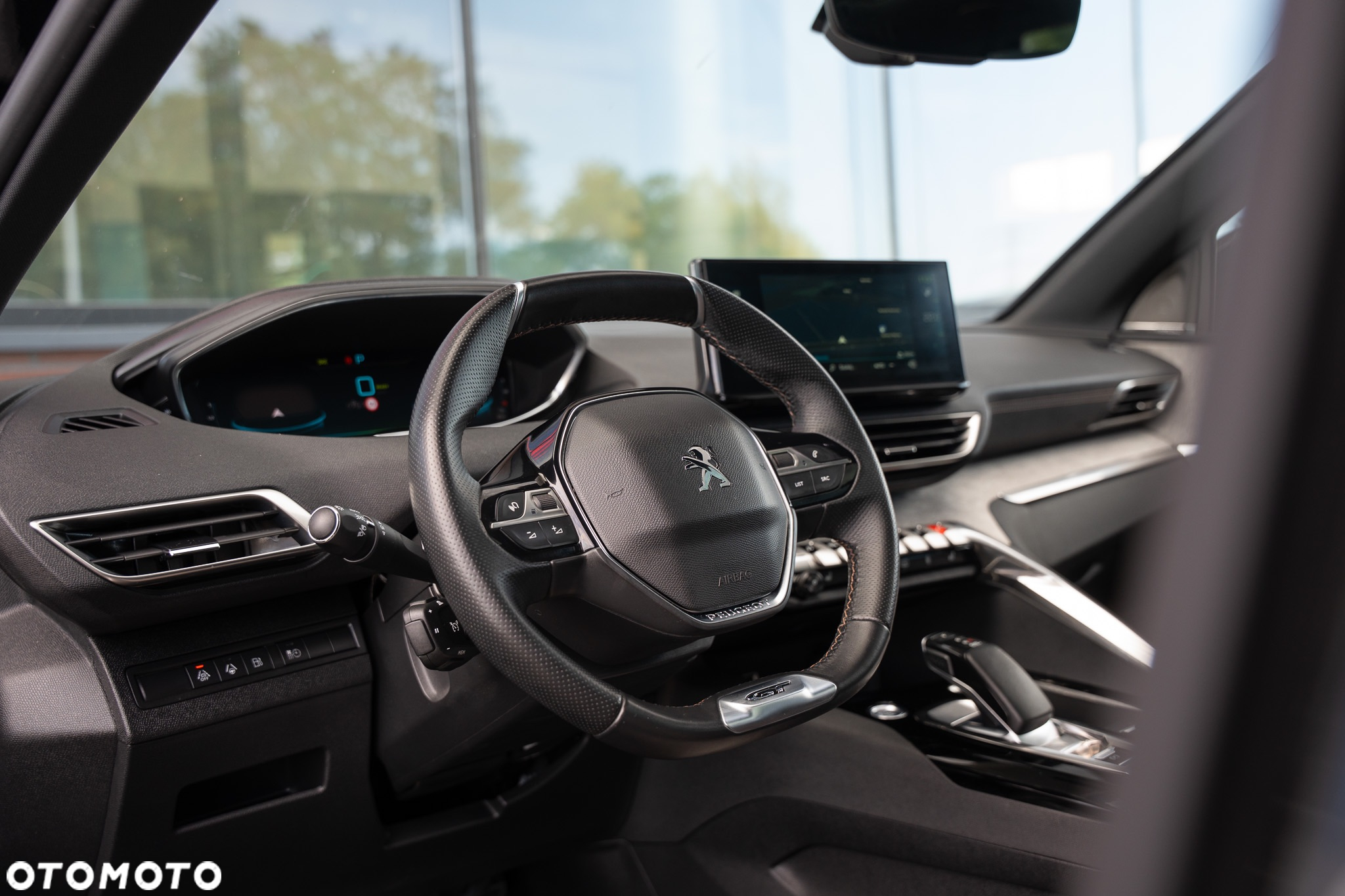 Peugeot 3008 1.6 PureTech Hybrid PHEV Allure Pack S&S EAT8 - 23