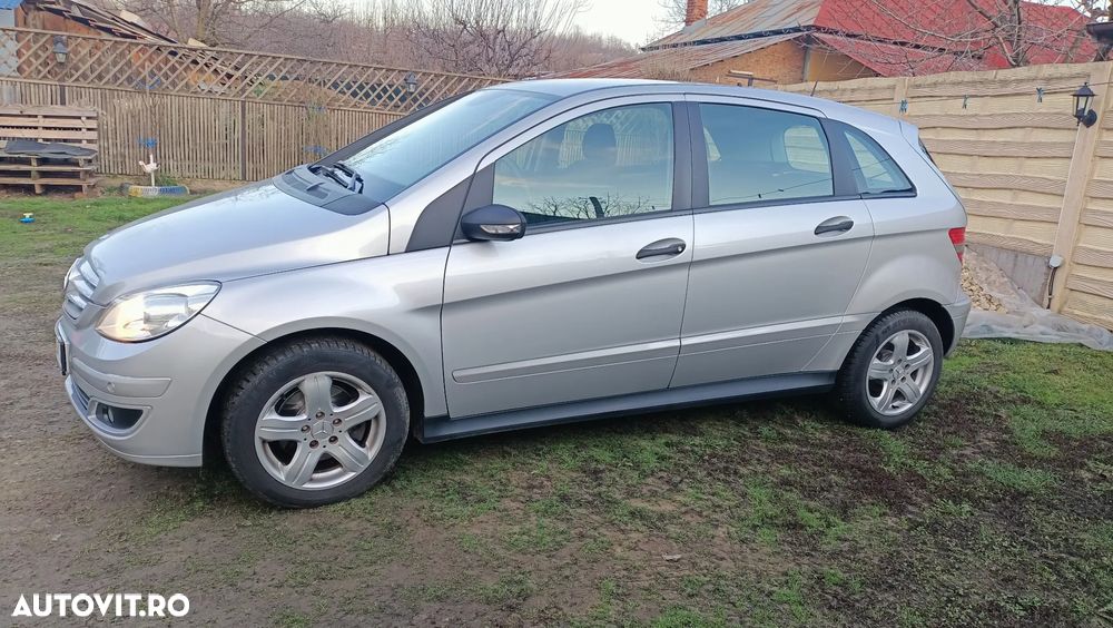 Mercedes-Benz B 180 CDI Autotronic Grand Edition - 2