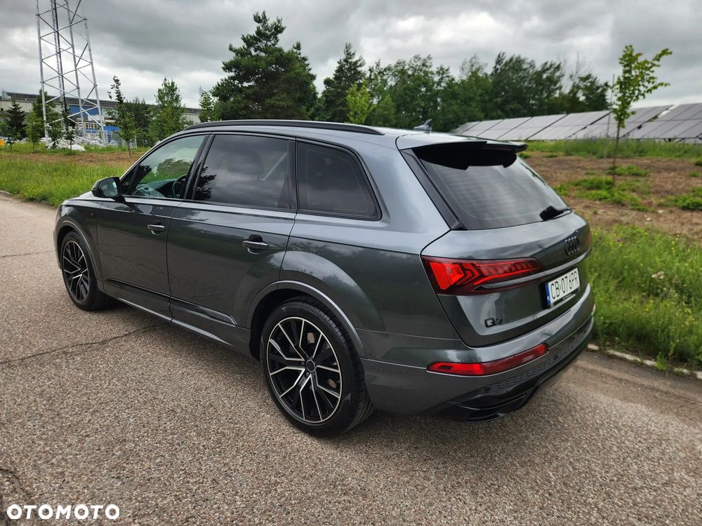 Audi Q7 - 3