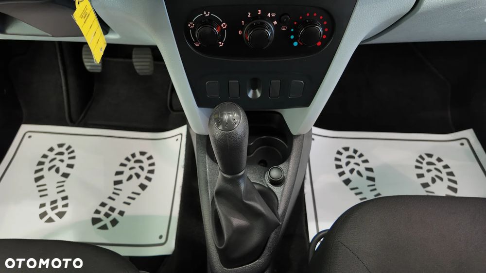 Dacia Sandero 1.2 16V 75 Ambiance - 36