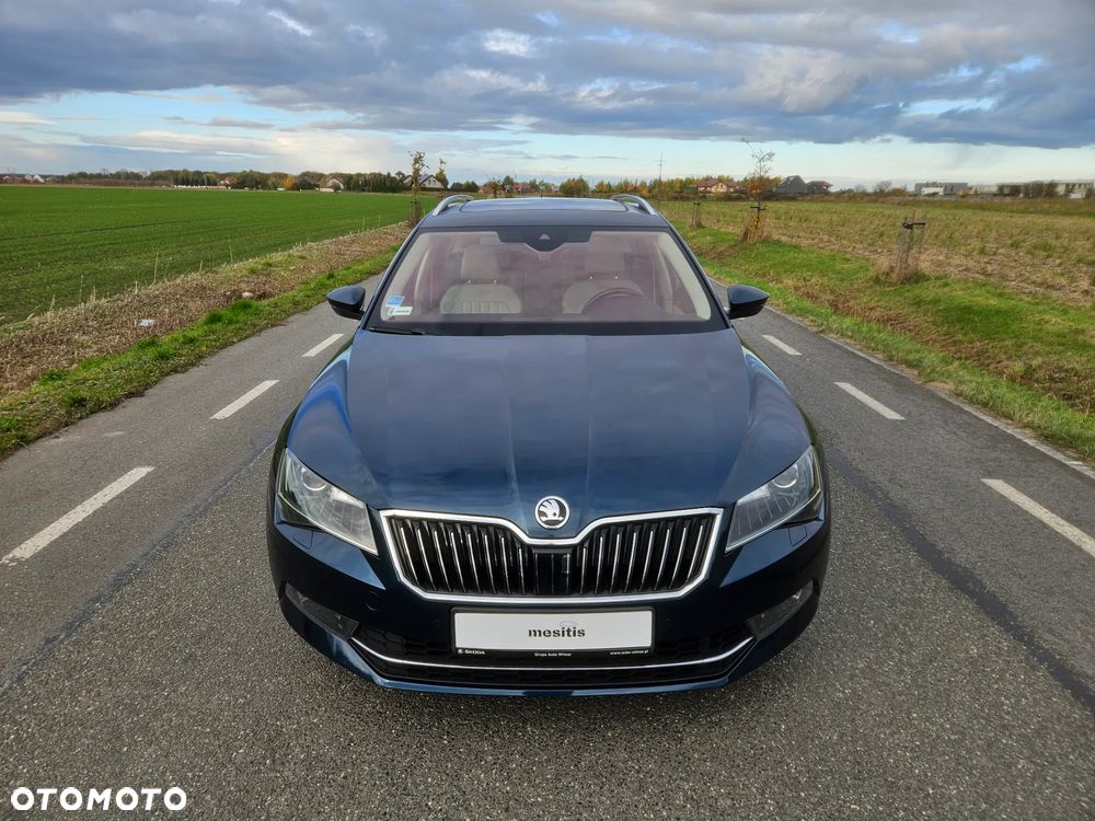 Skoda Superb 2.0 TSI 4x4 L&K DSG - 3