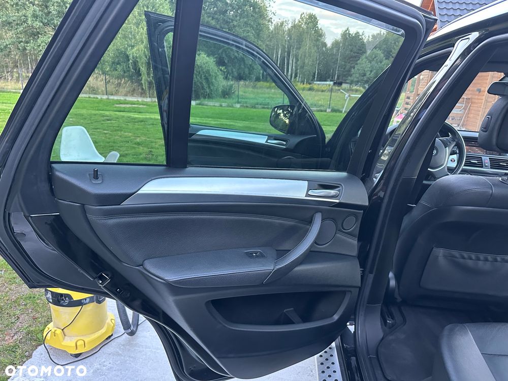 BMW X5 3.0sd xDrive - 16