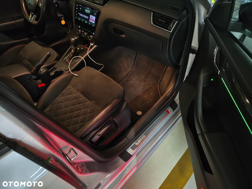 Skoda Octavia 2.0 TDI 4x4 RS Challenge DSG - 8