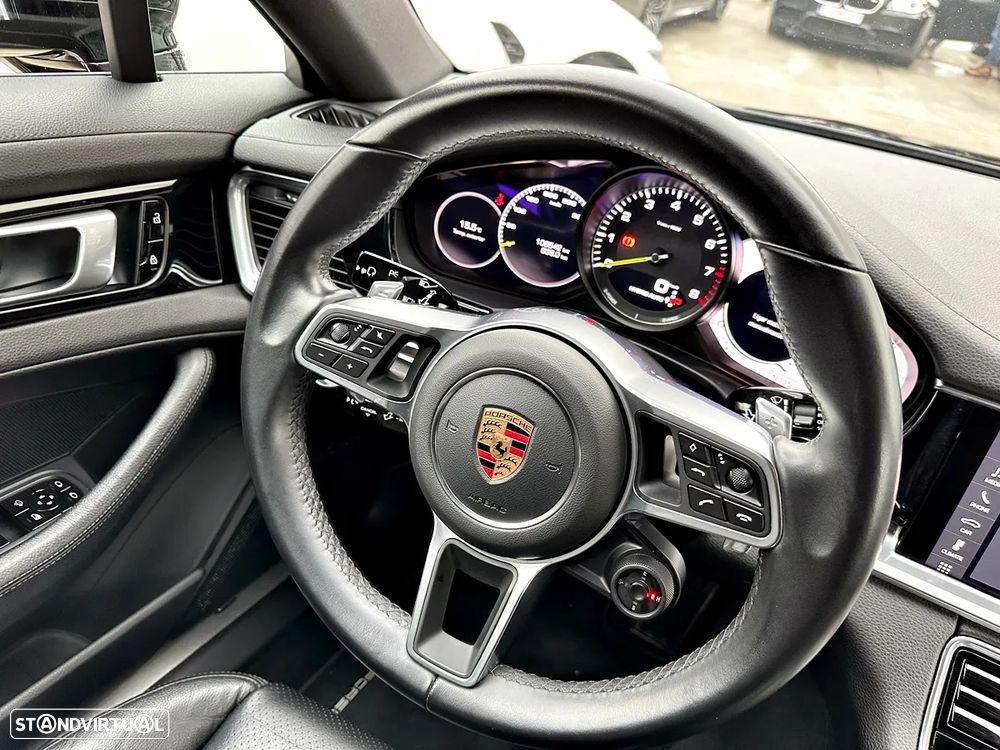 Porsche Panamera 4 E-Hybrid - 13