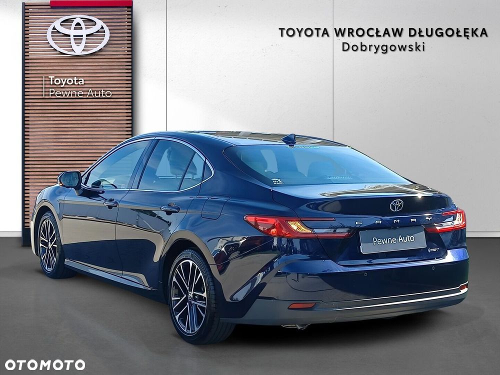 Toyota Camry 2024 photo 5