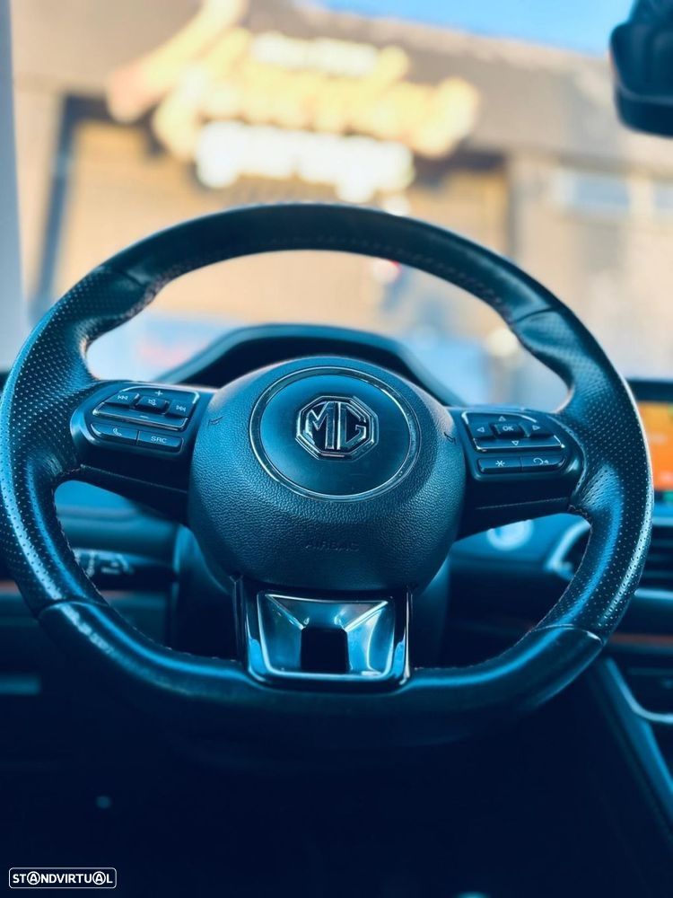 MG EHS 1.5T-GDI Luxury - 24