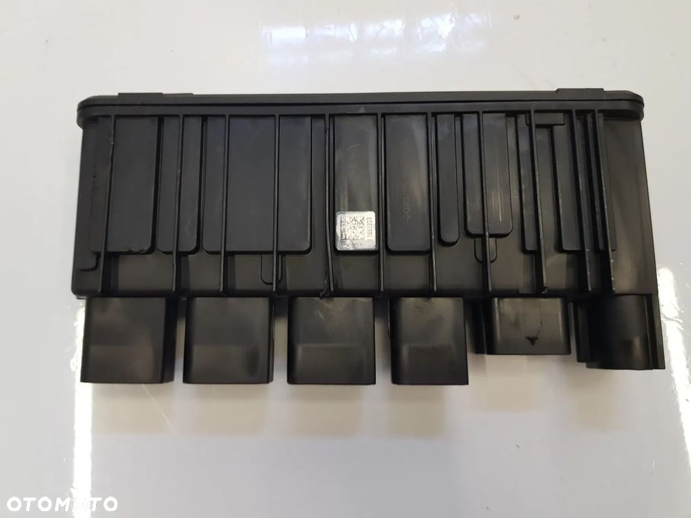 Moduł sterownik zasilania BMW G20 G21 G30 G01 X3 G02 X4 G05 X5 2.0i 9470044