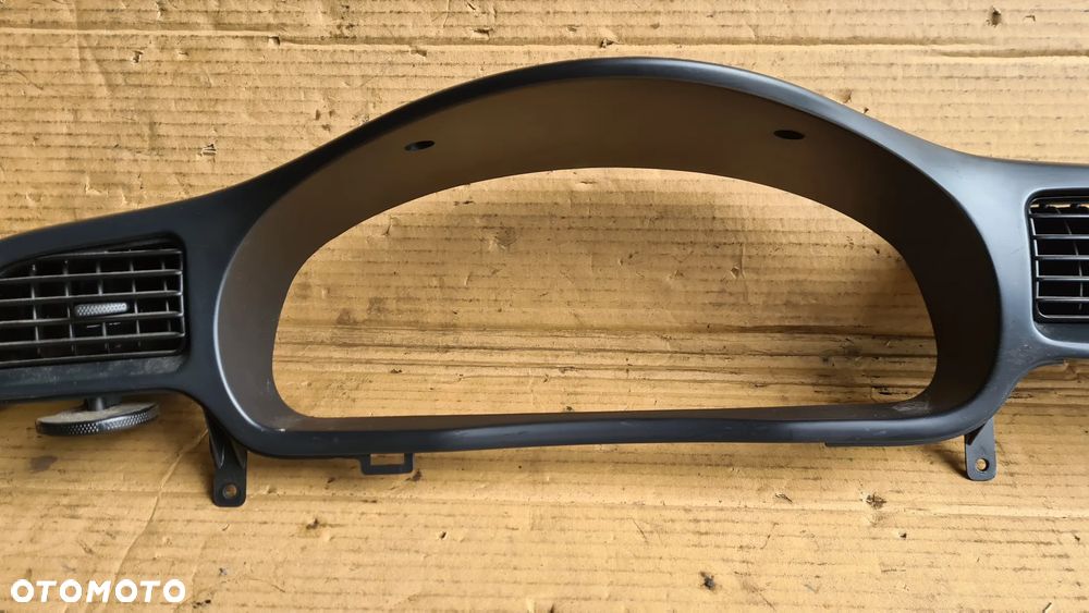 Subaru Legacy 3 BH5 ramka licznika kratki nawiewu ogrzewania - 4