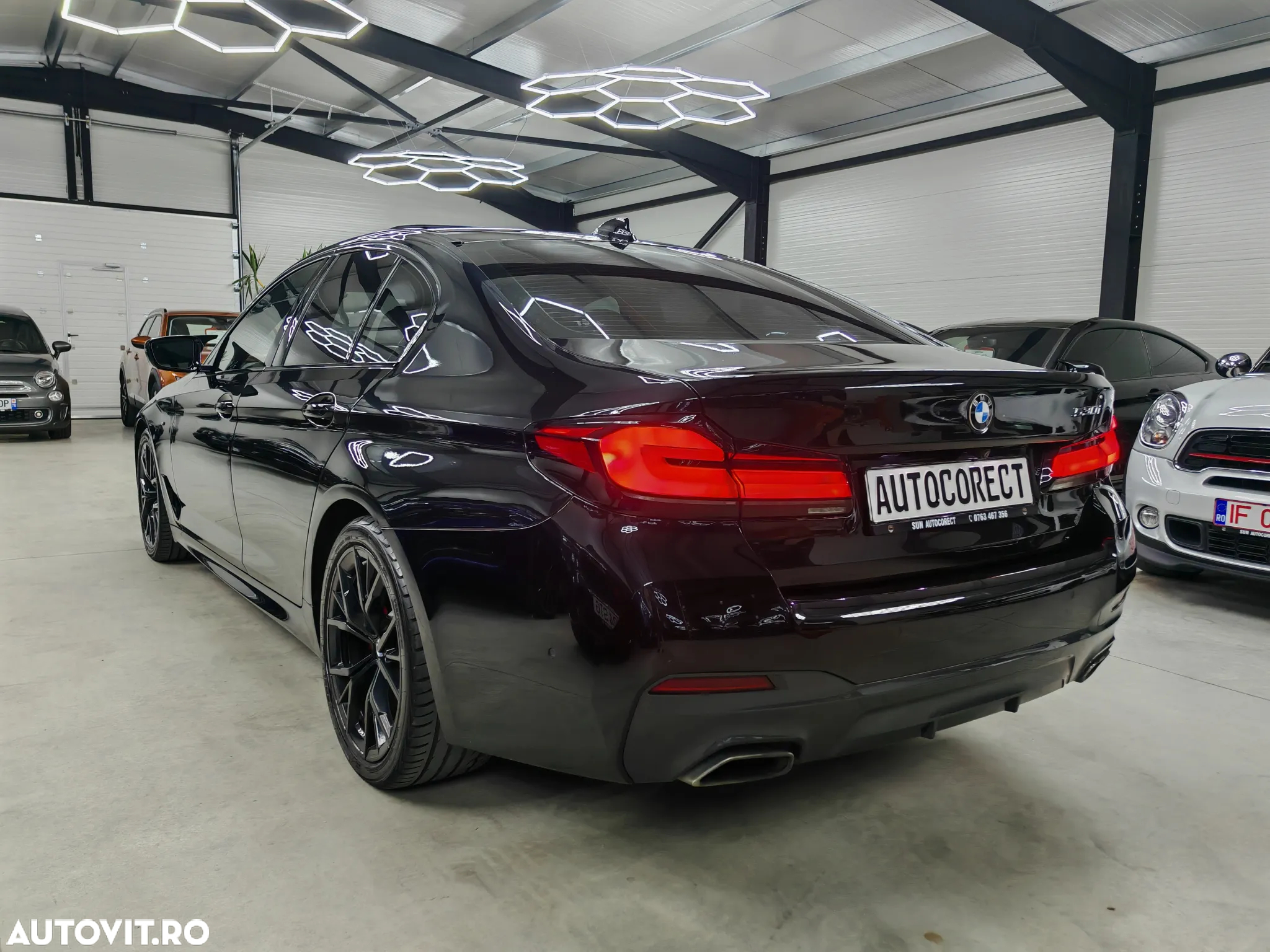 BMW Seria 5 530i Aut. M Sport Edition - 4