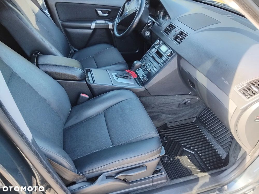 Volvo XC 90 D5 Edition - 6