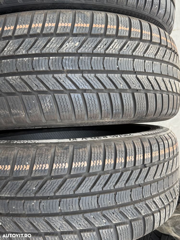 Vând 4 anvelope 235/45/20 Continental de iarnă ca noi - 3