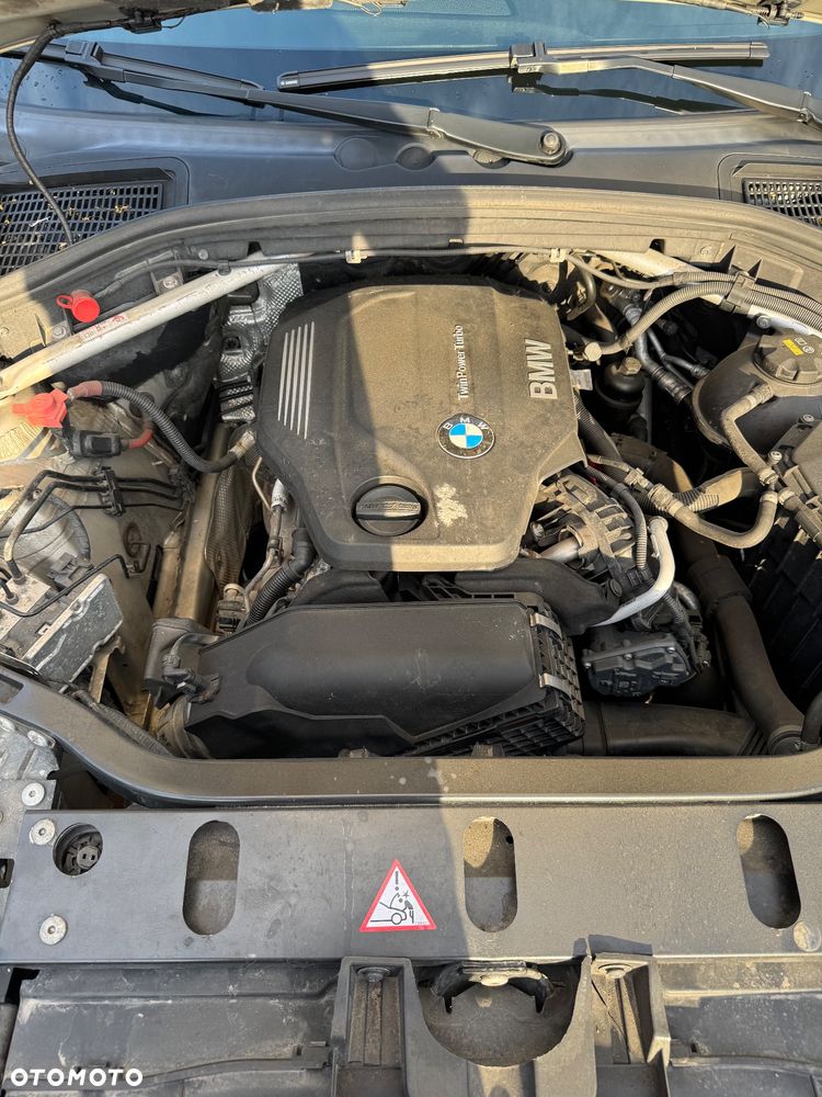 BMW X3 sDrive18d - 15