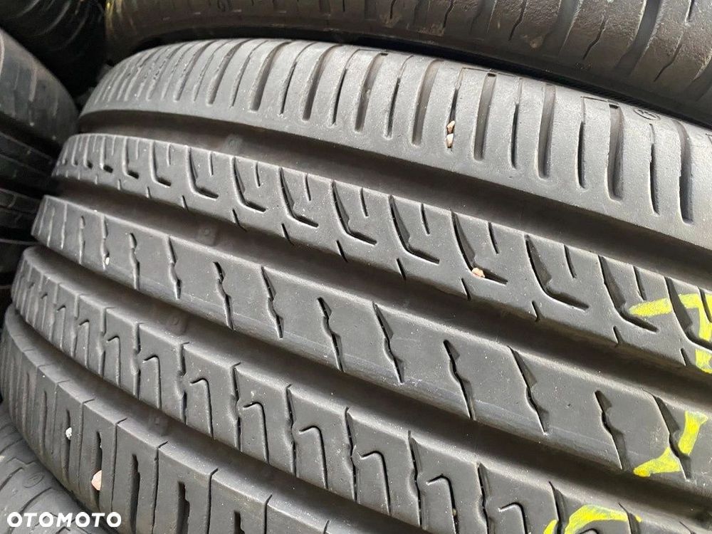 215/45/17 Barum Bravuris 5HM_7,8mm_4szt_(200) - 6