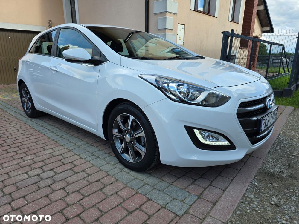 Hyundai i30 blue 1.6 GDI YES Gold - 17