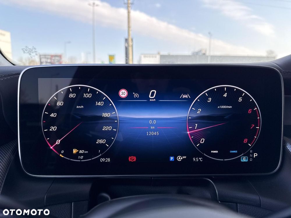 Mercedes-Benz GLC - 13