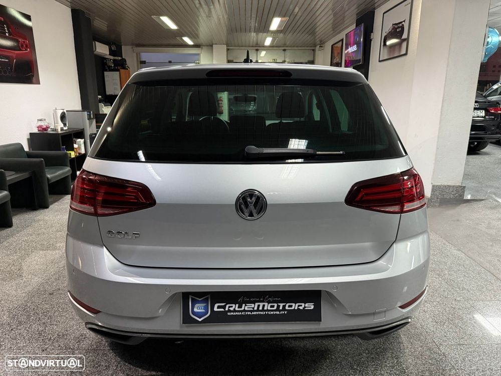 VW Golf - 5