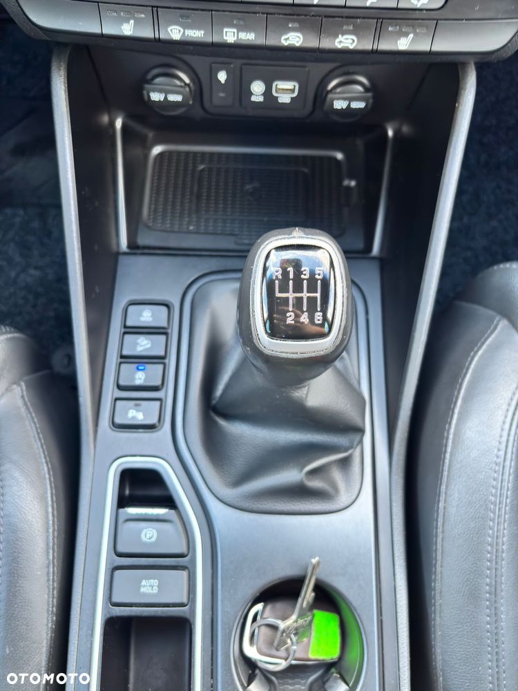 Hyundai Tucson blue 1.6 CRDi 2WD Trend - 19