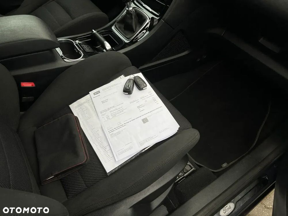 Ford S-Max 1.6 T Trend - 21