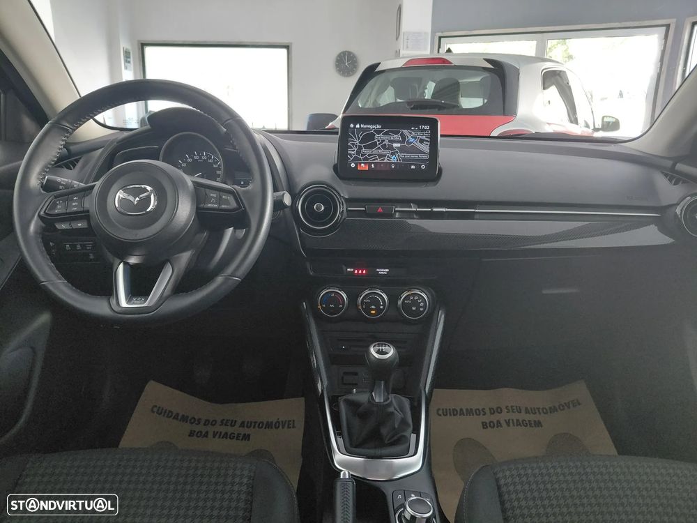 Mazda 2 1.5 Sky-G Evolve Navi - 13