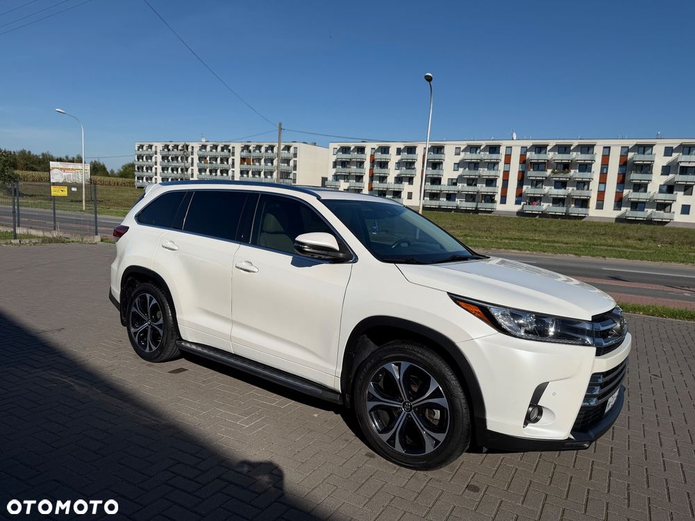 Toyota Highlander - 11