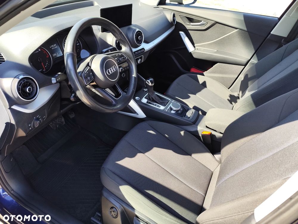 Audi Q2 35 TFSI S tronic - 13
