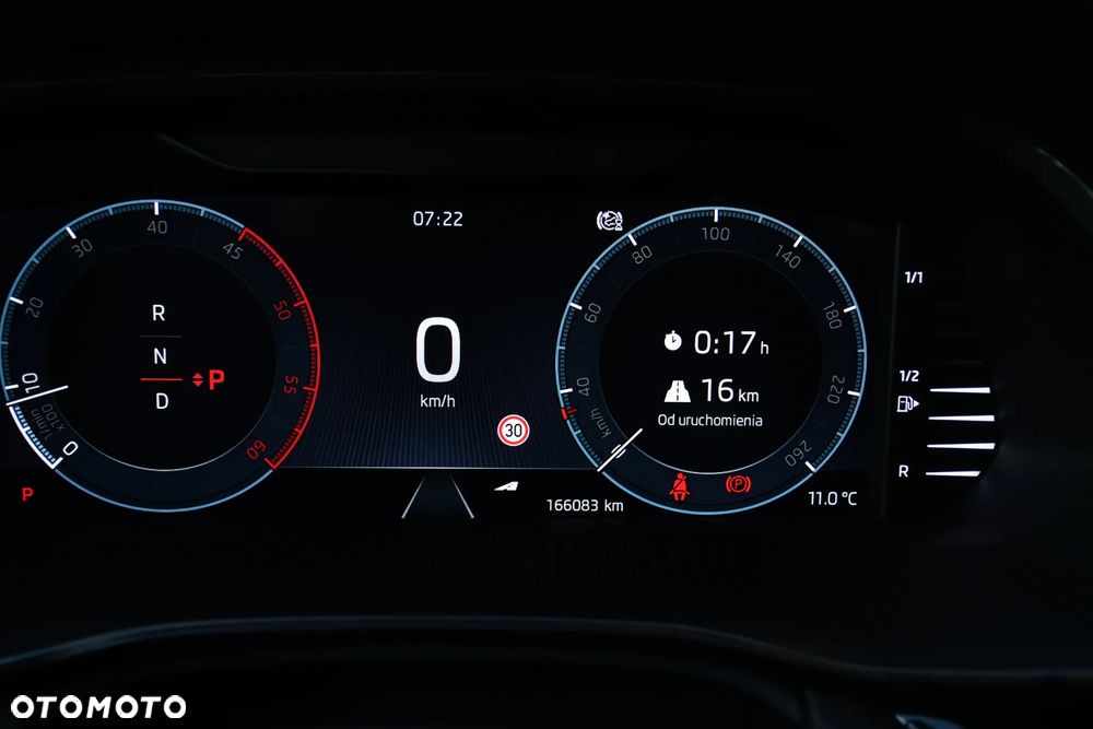 Skoda Octavia 2.0 TDI Sportline DSG - 40