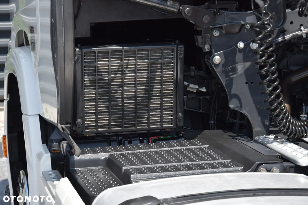 Scania 500S / FULL AIRMATIC / HYDRAULIKA / RETARDER / KLIMATYZACJA POSTOJOWA / ACC / KLIMA / 2 ZBIORNIKI PALIWA / FULL LEDY / FULL SPOILERY / SERWISOWANA / SPROWADZONA - 25
