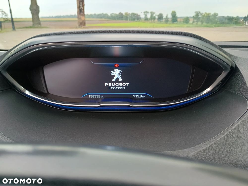 Peugeot 3008 1.2 PureTech Allure Pack S&S EAT8 - 37