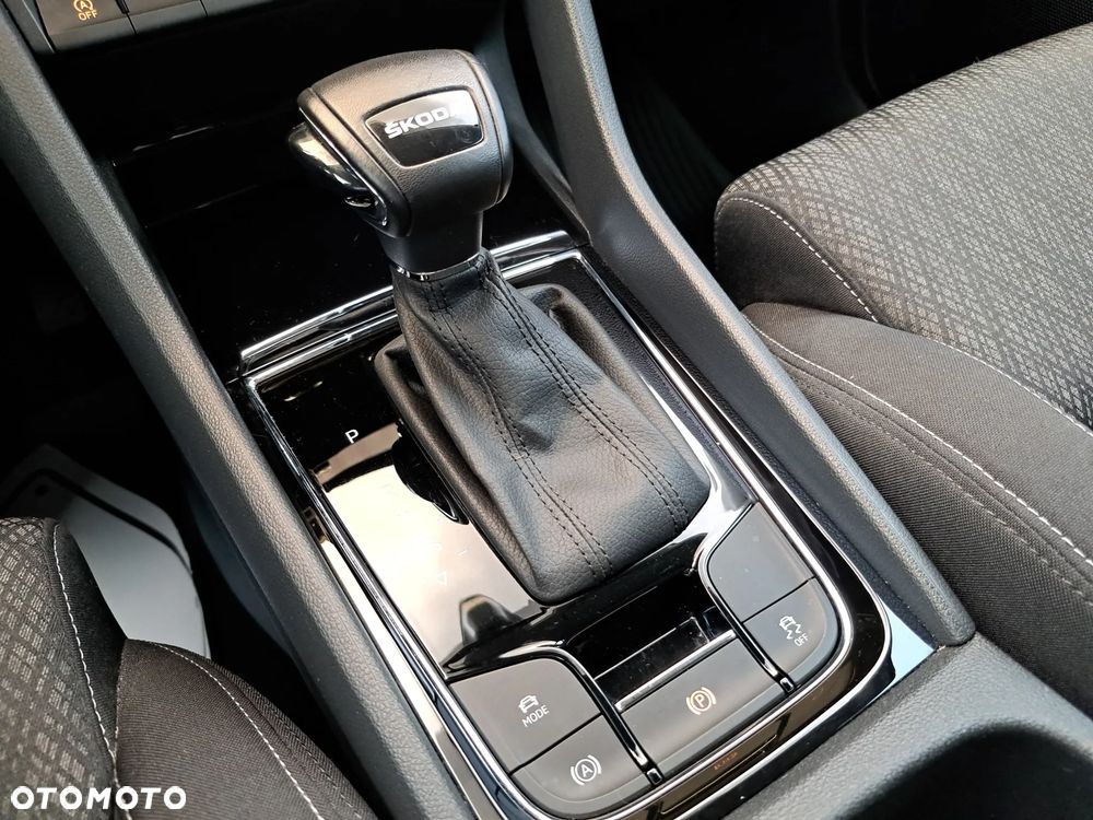 Skoda Karoq 1.5 TSI ACT GPF 4x2 Style DSG - 21