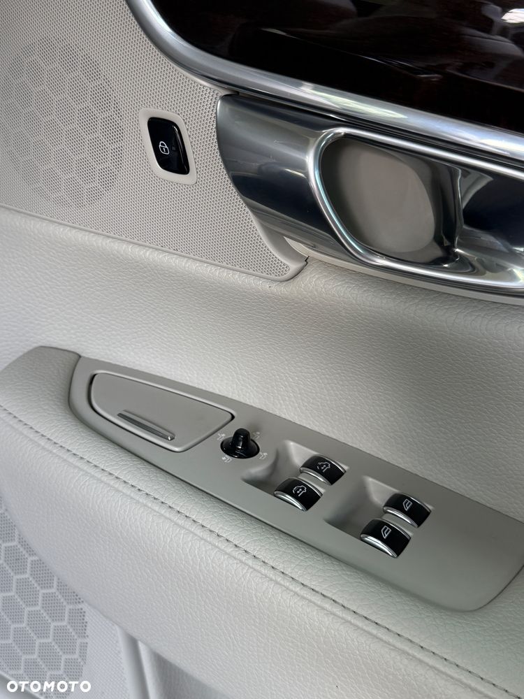 Volvo S90 T6 AWD Momentum - 10