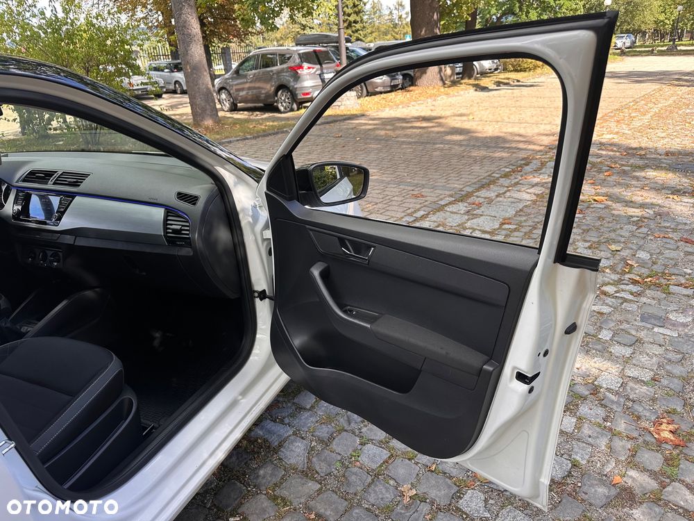 Skoda Fabia 1.0 MPI Active - 19