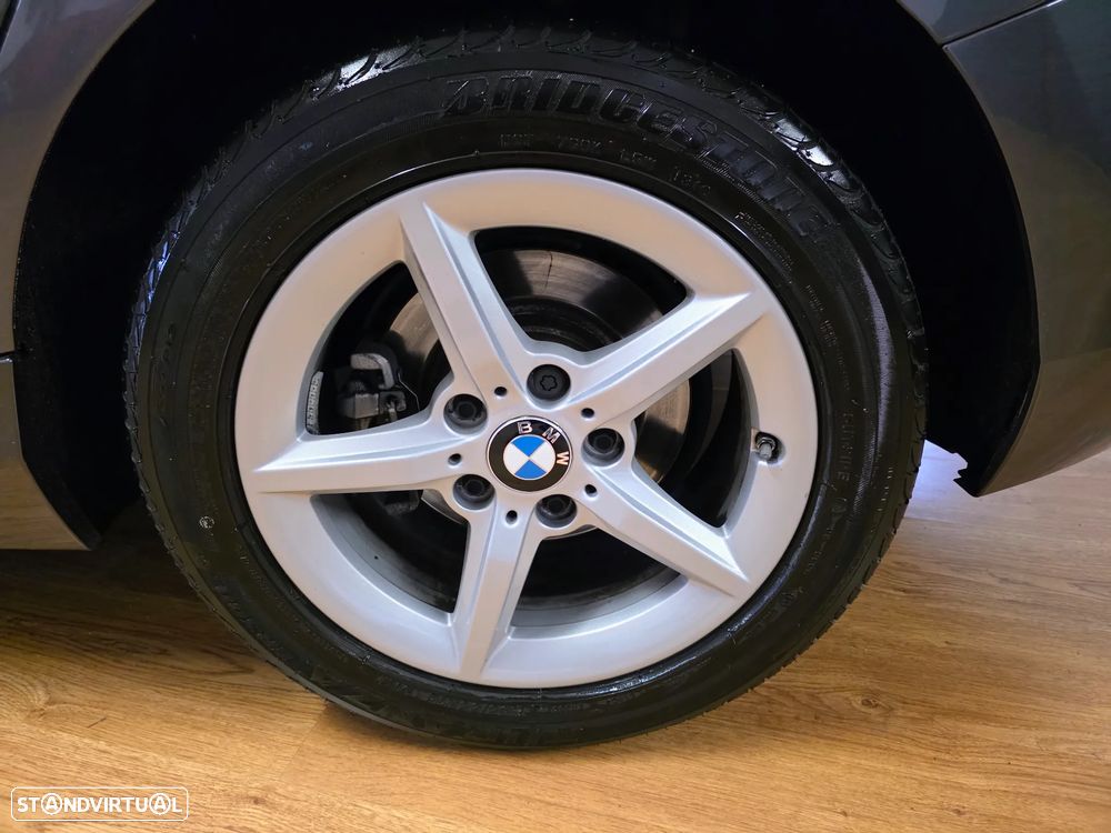 BMW 116 d EfficientDynamics - 24