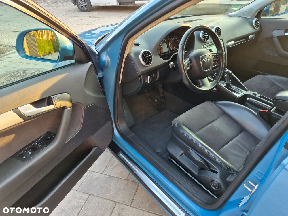 Audi A3 Sportback 1.4 TFSI S tronic Attraction - 8