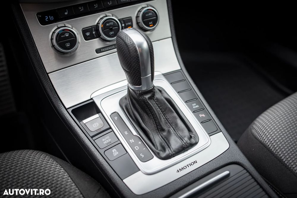 Volkswagen Passat Alltrack - 22