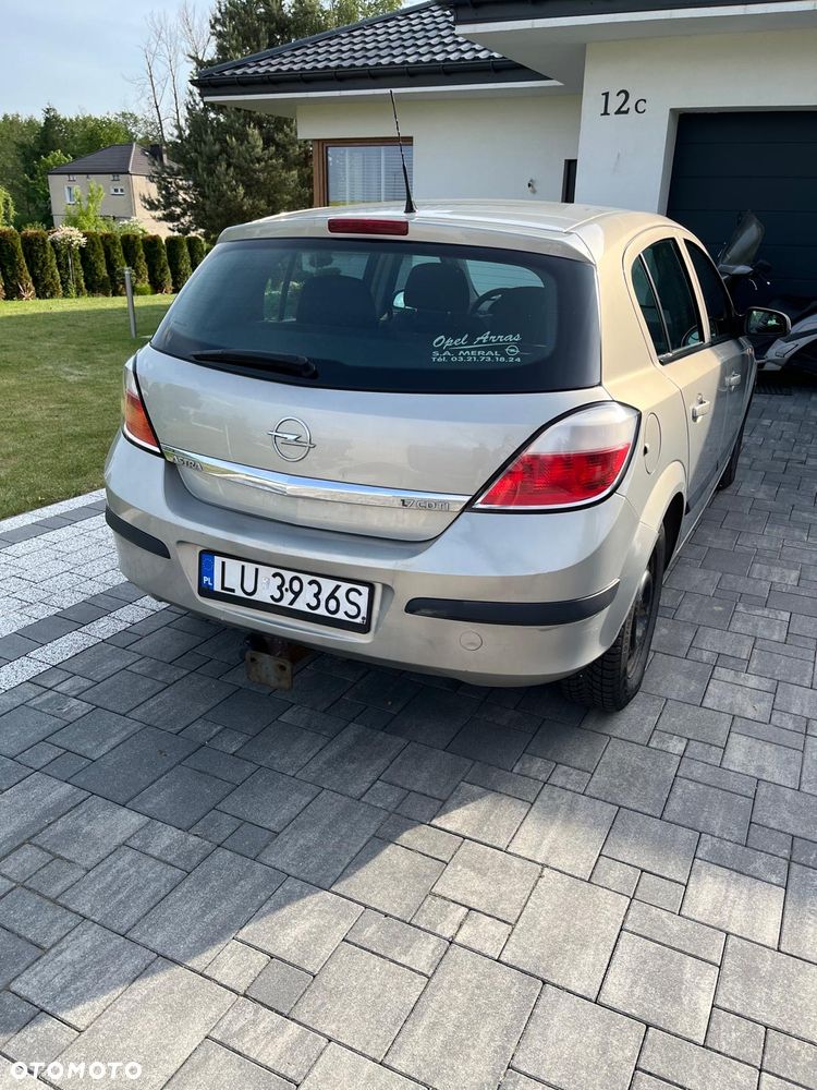 Opel Astra 1.7 CDTI - 8