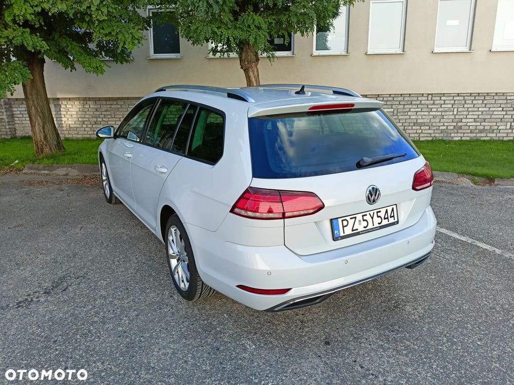 Volkswagen Golf 1.6 TDI SCR DSG Comfortline - 11
