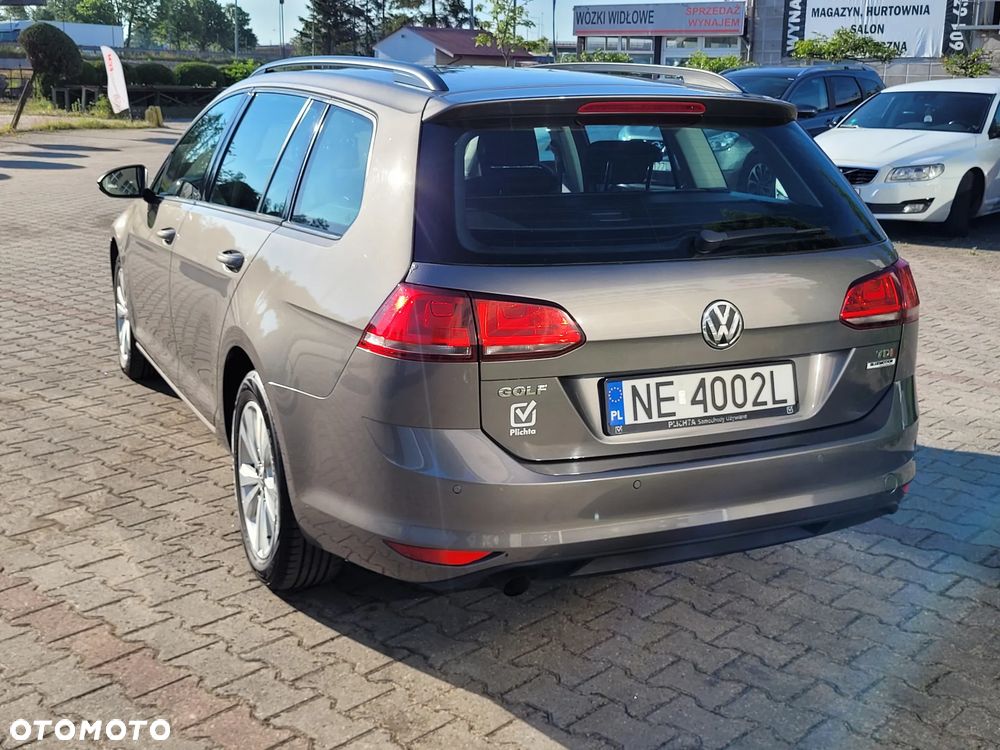 Volkswagen Golf 1.6 TDI BMT Comfortline - 10