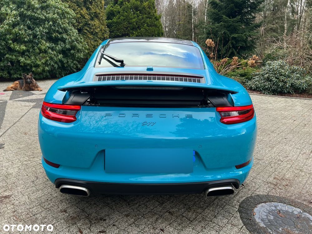 Porsche 911 Carrera PDK - 15