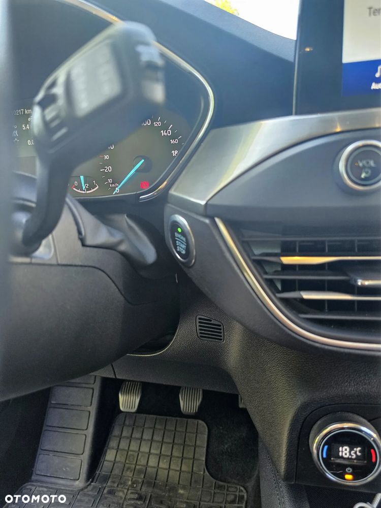 Ford Focus 1.5 EcoBoost Titanium Business - 31