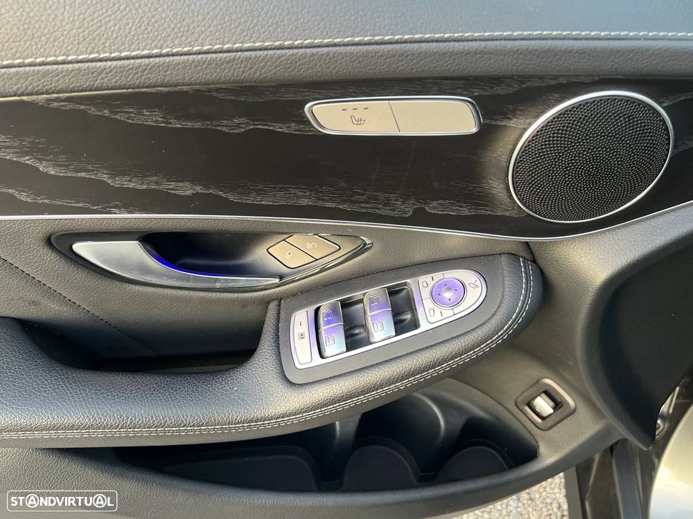 Mercedes-Benz GLC 300 de 4Matic 9G-TRONIC AMG Line - 11