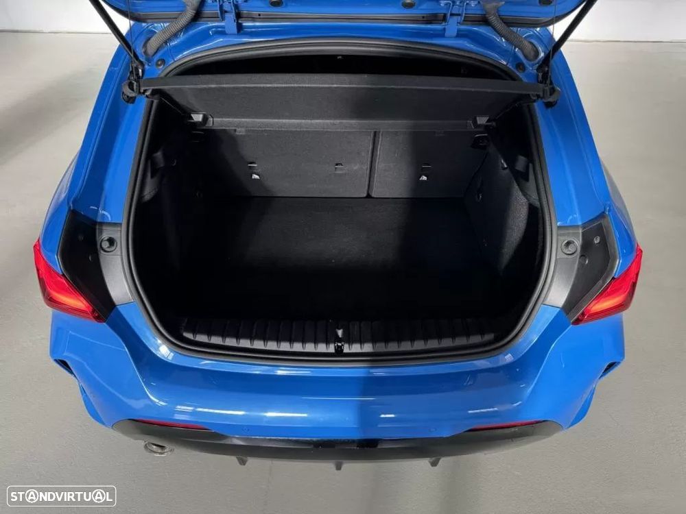 BMW 116 d Pack M - 15