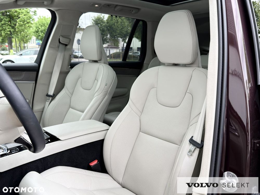 Volvo XC 90 - 26