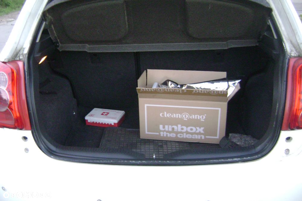 Toyota Auris 1.4 D-4D 2010 - 6