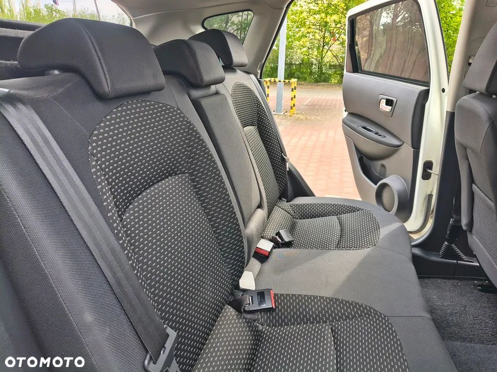 Nissan Qashqai 2.0 Acenta - 25