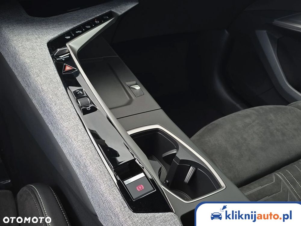 Peugeot 3008 1.2 PureTech mHEV GT Exclusive e-DCS6 - 7