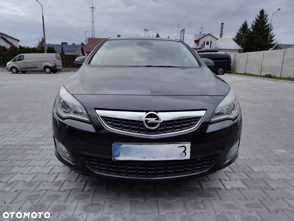 Opel Astra 1.4 T Sport - 8
